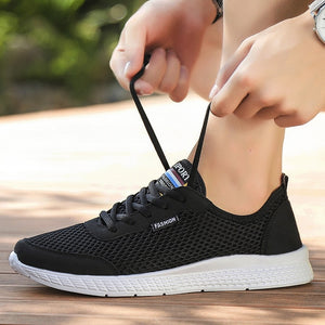 2019 Men Casual Shoes Sneakers Breathable Mesh Ultralight Comfortable Outdoor Walking Footwear Men Lace Up Flats Big Sizes